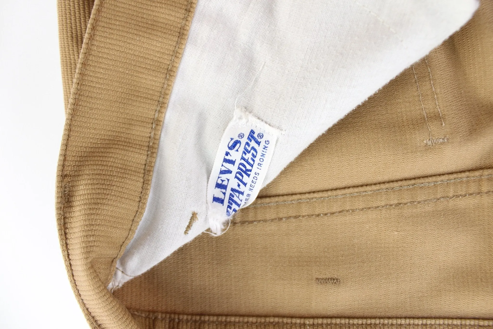 80's Levi's Sta-Prest Tan Slacks