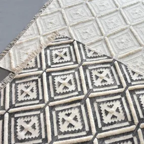 Iruti Textured Modern Tribal Rug