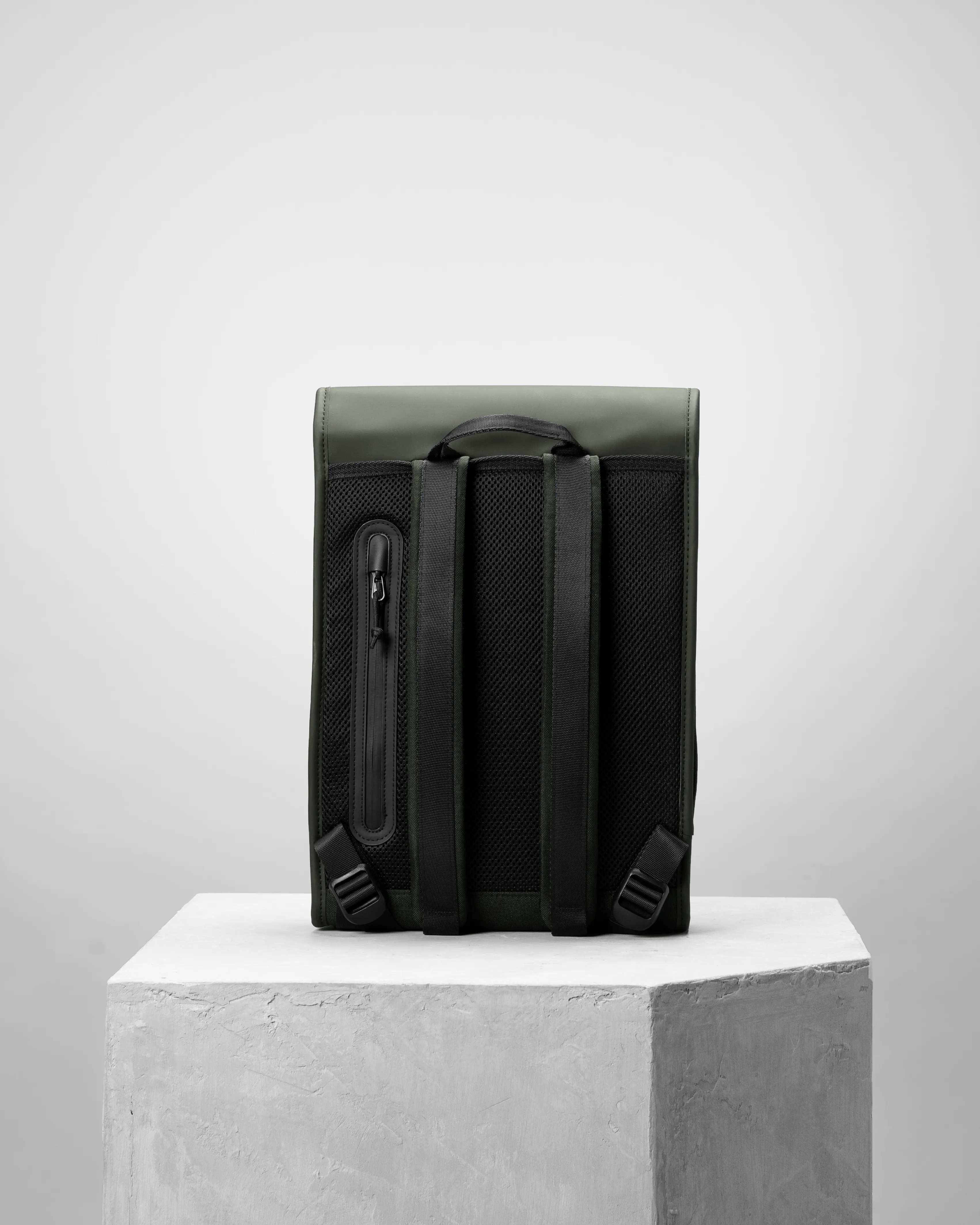 Satchel Slim