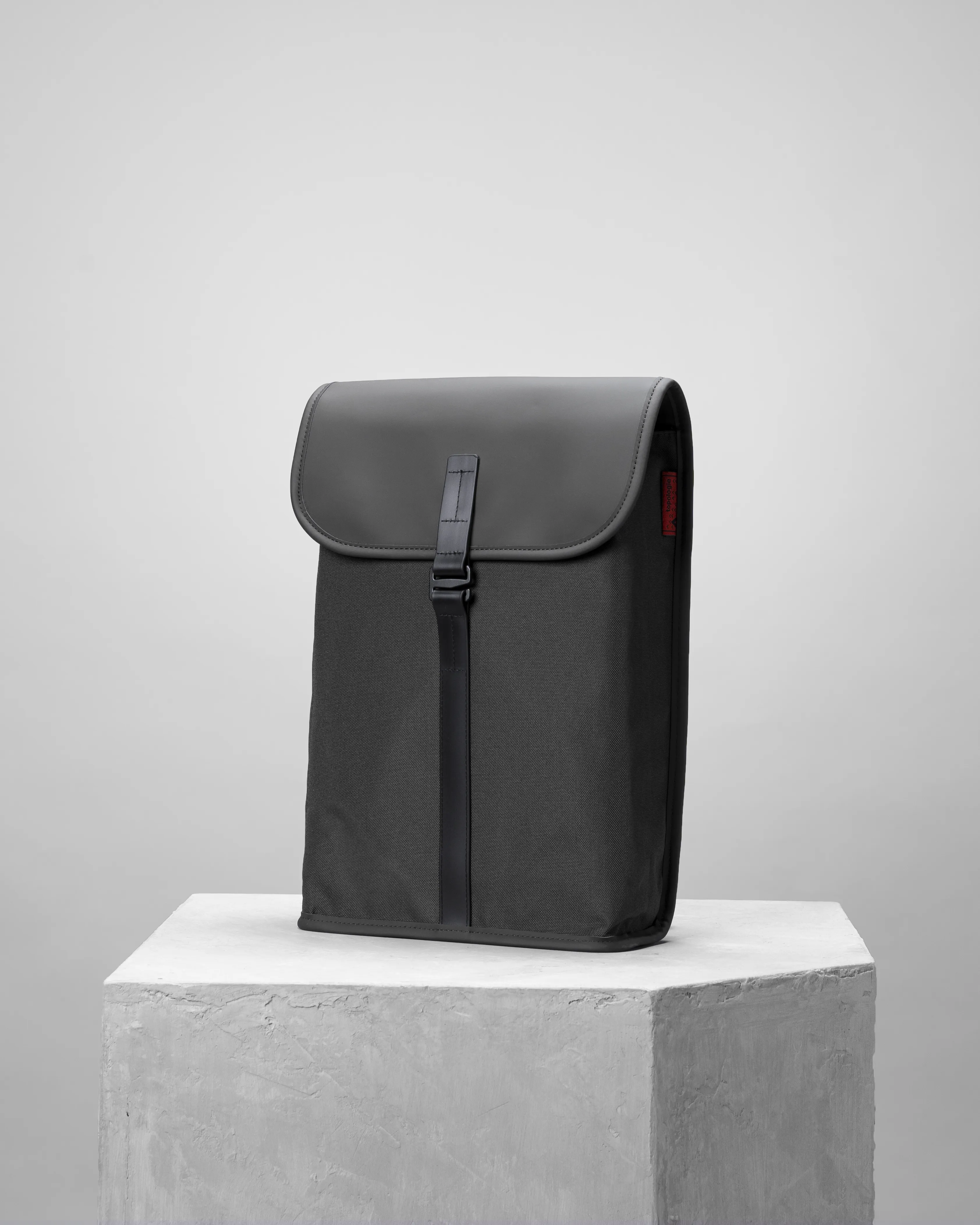 Satchel Slim